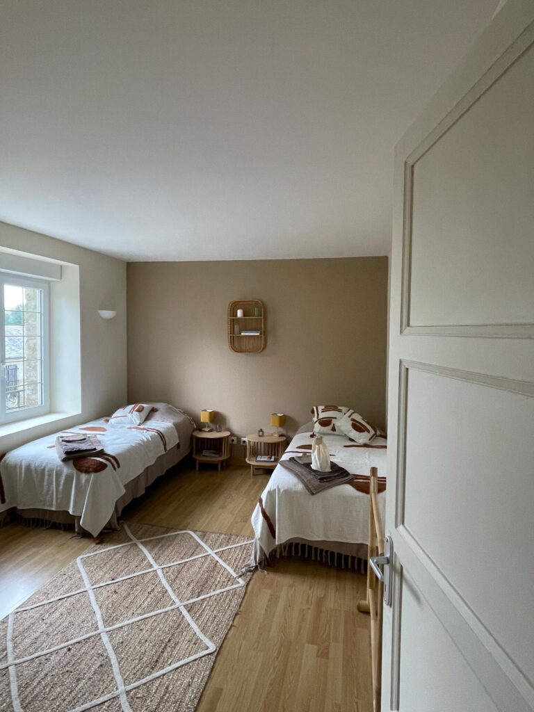 WhatsApp Image 2024-09-02 at 15.37.36(2)